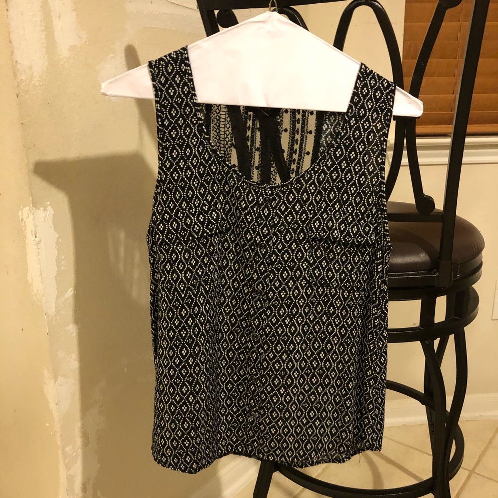Cute blouse